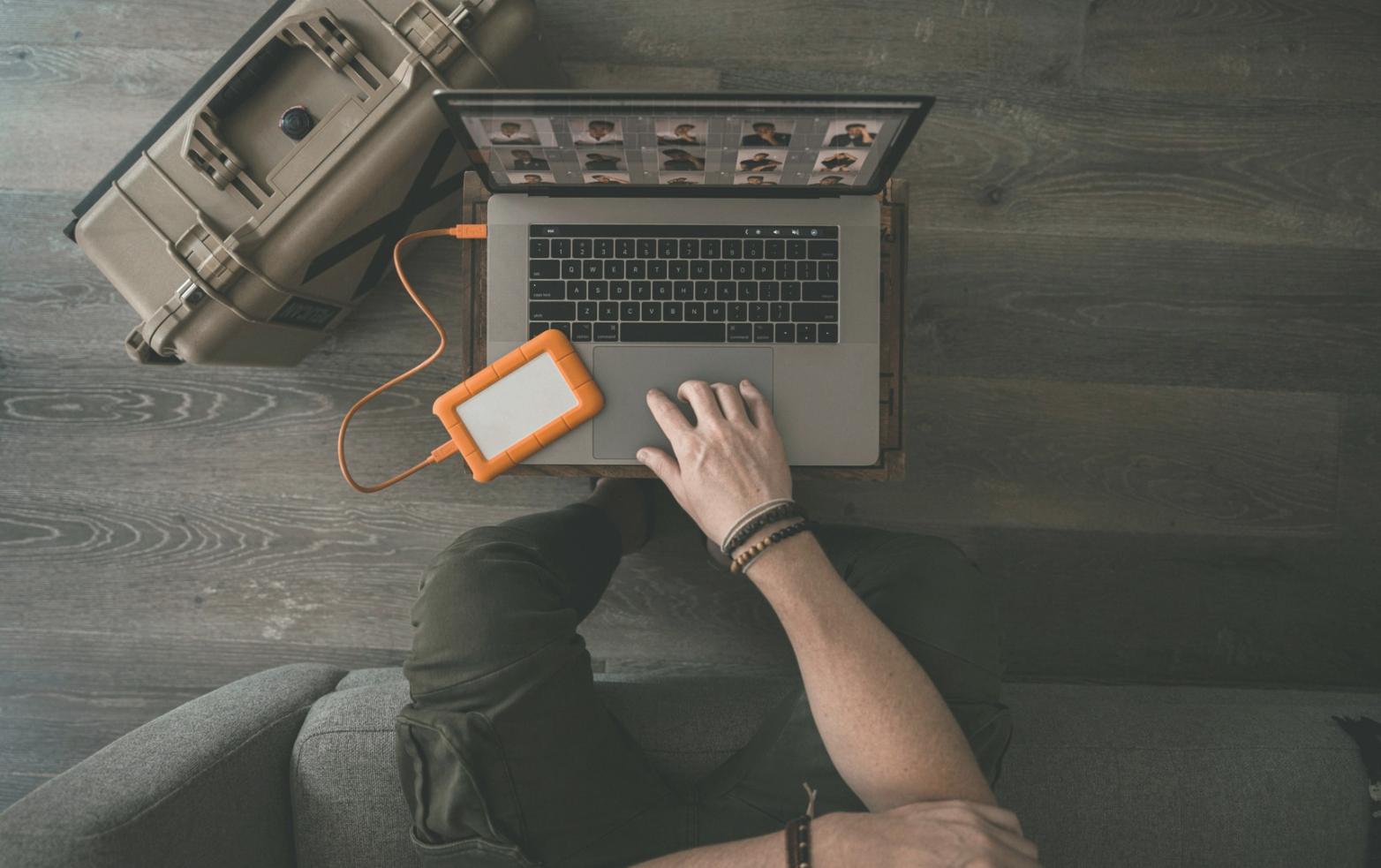 Financial education workshop with investment fundamentals